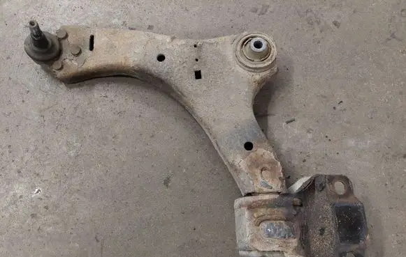 Ford Mondeo MK IV Front lower control arm/wishbone
