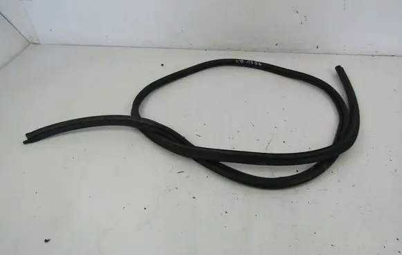 Ford Fiesta Trunk rubber seal (body) 