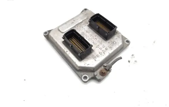 Opel Zafira B Engine control unit/module 55564081 5WK9425