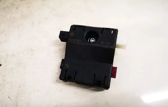 BMW 3 E90 E91 Antenna control unit 65.206934648 65.20-6934648
