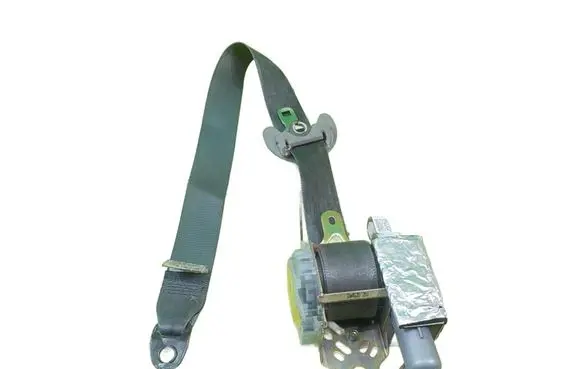 Toyota Prius (XW20) Front seatbelt 7L2240P BEZPIECZENSTWA