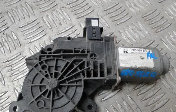 Volkswagen Polo V 6R Sliding door electric window regulator 6R0959802Q