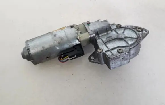 Audi A6 S6 C5 4B Seat adjustment motor 3B0959761Q 0130002487