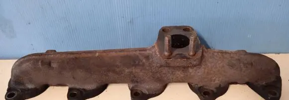 Ford Focus C-MAX Exhaust manifold