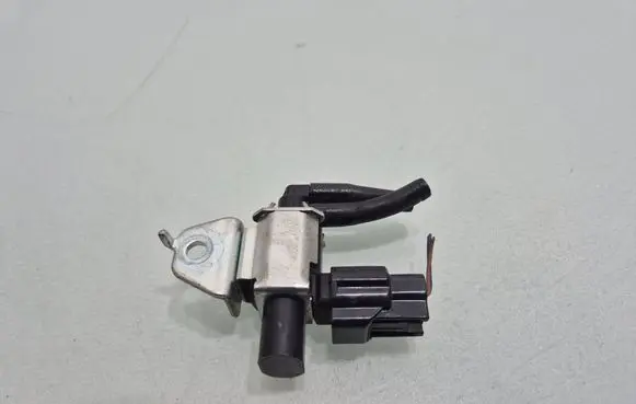 Nissan Murano Z52 Turbo solenoid valve K5T46673