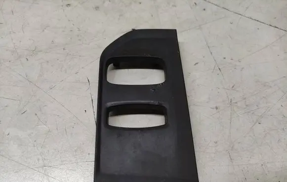 Volvo XC60 Dashboard glove box trim 31300173