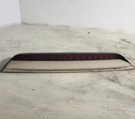 Volkswagen PASSAT B5.5 Third/center stoplight 1J5945121