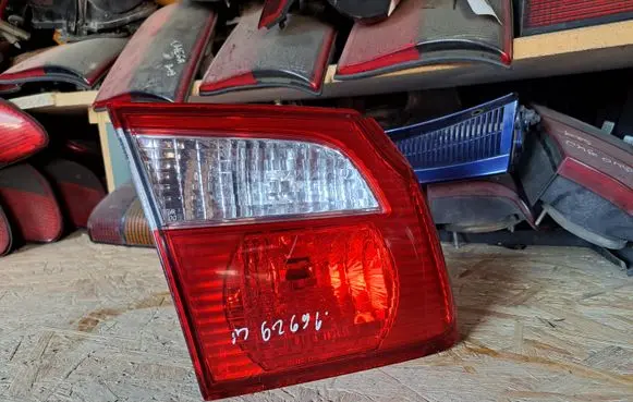 Mazda 626 Tailgate rear/tail lights 13261922
