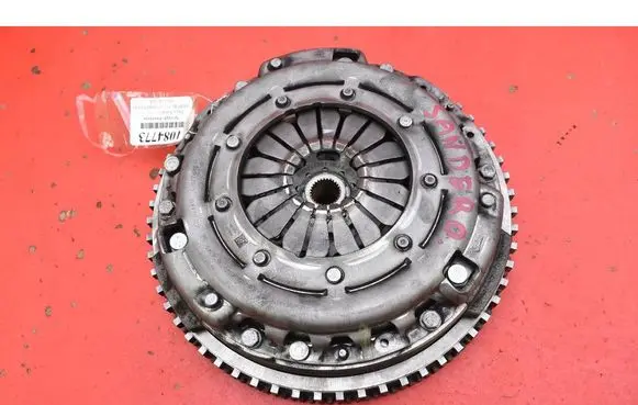 Dacia Sandero Clutch set kit 302102441R