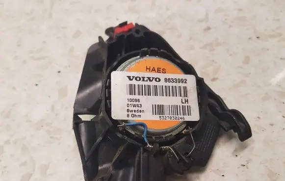 Volvo V70 Front door high frequency speaker 8633992