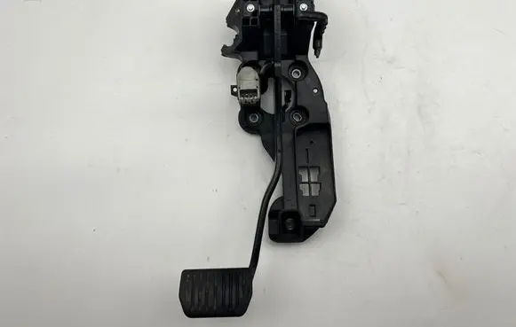 Ford Edge II Brake pedal E1GC3F856ME 1000484LTS5