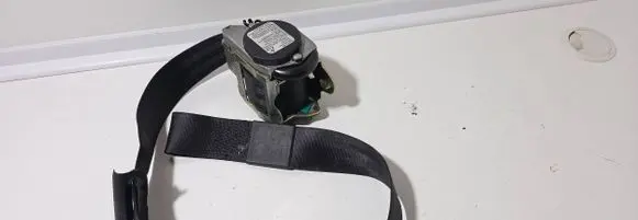Audi A4 S4 B6 8E 8H Front seatbelt 8H0857705A