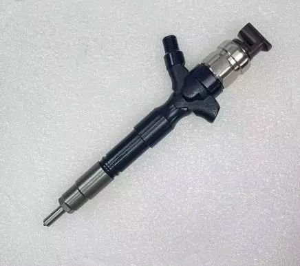 Toyota Hilux (AN10, AN20, AN30) Fuel injector DCRI107760 2367030100 2367030240