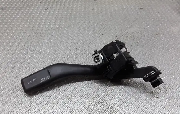 Volkswagen Touran I Indicator stalk 1K0953513