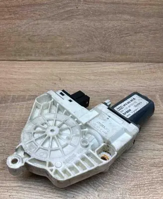 Audi A6 S6 C6 4F Front door window regulator motor 4F0959801B