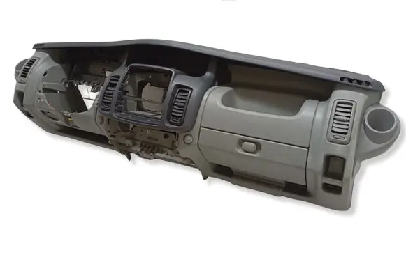 Opel Vivaro Dashboard 681001255R