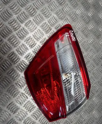 Nissan Qashqai Rear/tail lights 89503173 826555BR00A