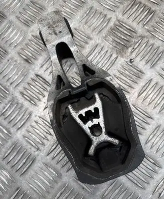 Opel Grandland X Engine mount bracket 9811786680