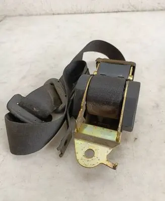 BMW 3 E36 Front seatbelt 1977242 33360 433360