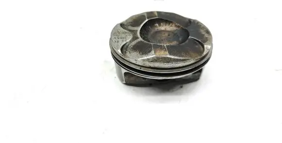 BMW 1 E81 E87 Piston 153N 81996