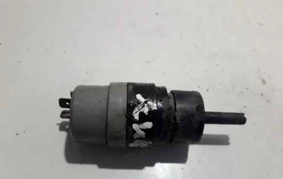 Audi 100 200 5000 C3 Windscreen/windshield washer pump