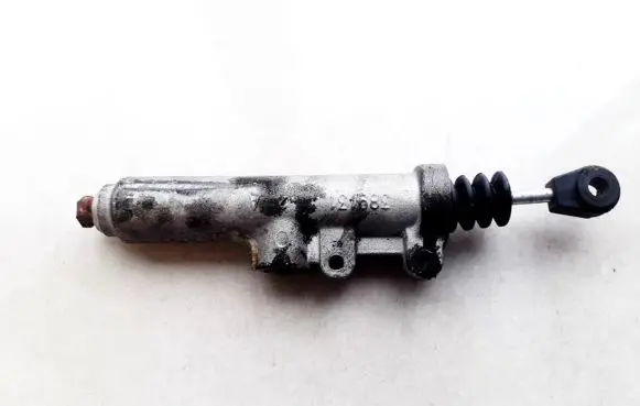 Mercedes-Benz C W202 Clutch master cylinder 389131