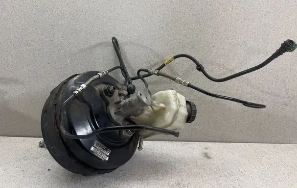 Opel Insignia A Brake booster 13228183 03785907324 360573521