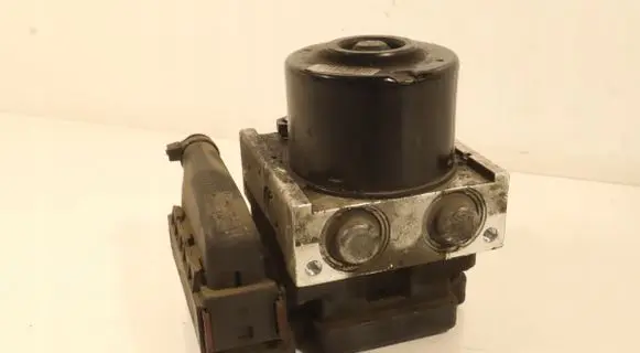 Opel Zafira B ABS Pump 13157576