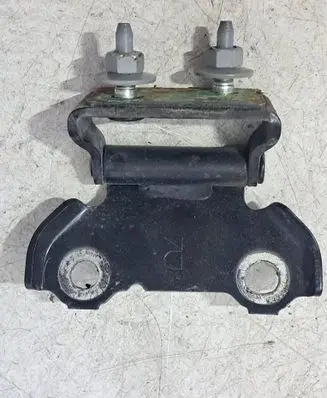 Toyota Yaris Cross Loading door upper hinge 0622