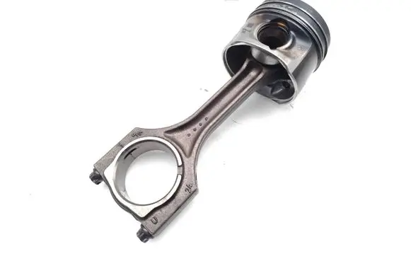 BMW 1 F20 F21 Piston with connecting rod N47D16A