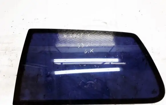 Volkswagen Golf IV Rear side window