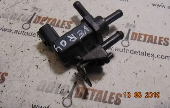 Toyota Corolla Verso AR10 Vacuum valve 9008091231