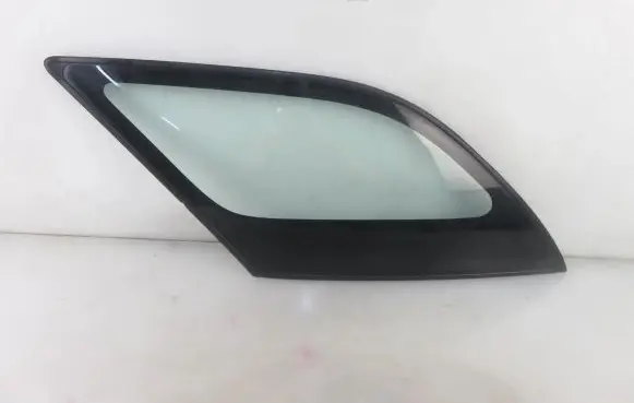 Subaru Impreza II Rear side window