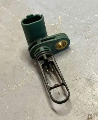 Volvo V50 Oil temperature sensor 96444227