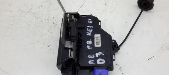 Audi A8 S8 D3 4E Front door lock 4E2837016 PA6630AGF