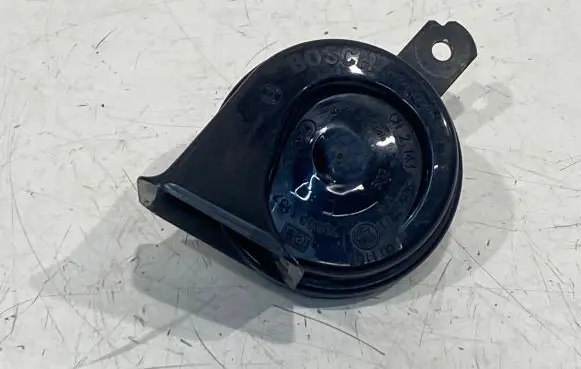 Chrysler Voyager Horn signal 05026247AB