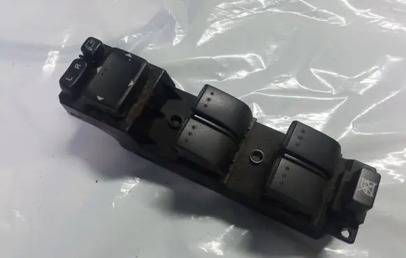 Mazda CX-7 Quarter vent window switch EH7060350