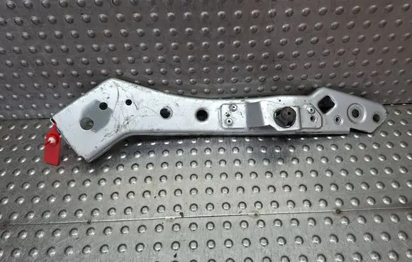 Renault Megane III Headlight/headlamp mounting bracket S26309110 6251206E