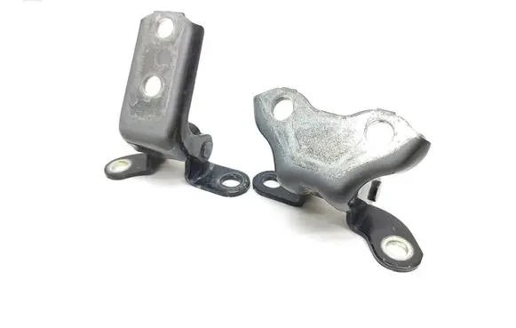 Toyota Yaris XP210 Rear door hinge set 