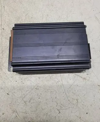 Audi A6 S6 C5 4B Sound amplifier 294009