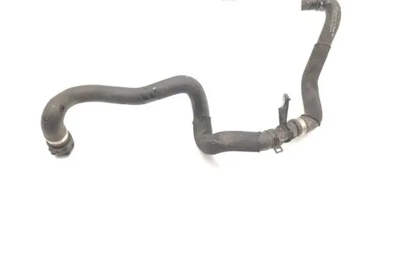 Mercedes-Benz E AMG W212 Engine coolant pipe/hose A2058302102 A2058301902