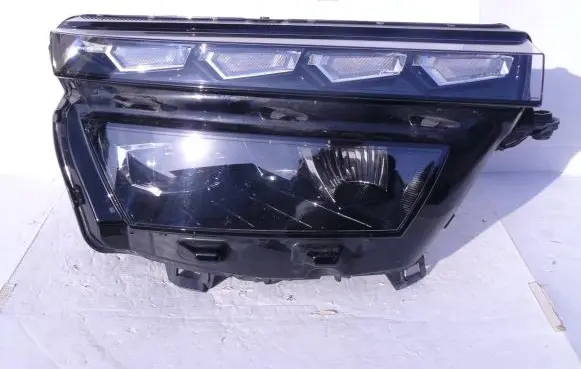 Skoda Kamiq Headlight/headlamp 658941016B