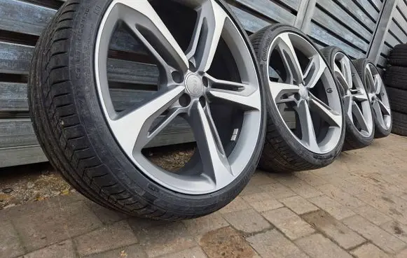 Audi RS7 C7 R21 alloy rim 4G8601025AP 4G8601025AM 4G8601025AN