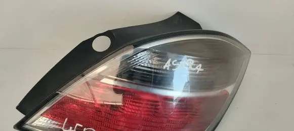 Opel Astra H Rear/tail lights 13222325 495056087 VP7HLX13404A