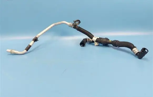 Ford Explorer Engine coolant pipe/hose L1M3-8D033-PBE