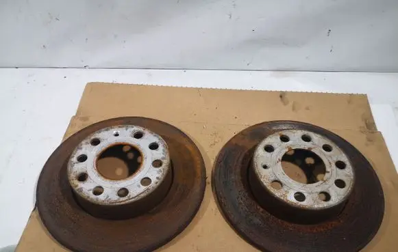 Skoda Octavia Mk2 (1Z) Rear brake disc