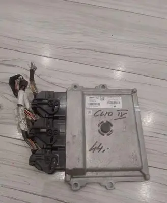 Renault Clio IV Engine control unit/module ECU 237104736R