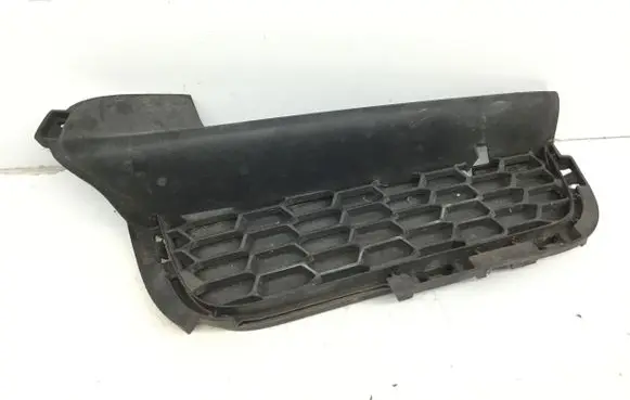 BMW 6 F06 Gran coupe Front bumper lower grill 8050347 51118050835