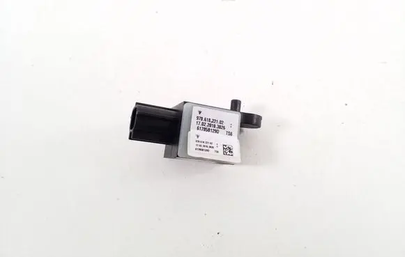 Porsche Panamera (970) Airbag deployment crash/impact sensor 97061822102