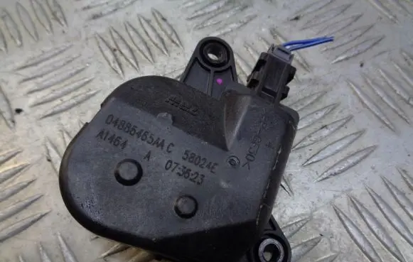 Chrysler Grand Voyager IV Central body control module 04885465AA